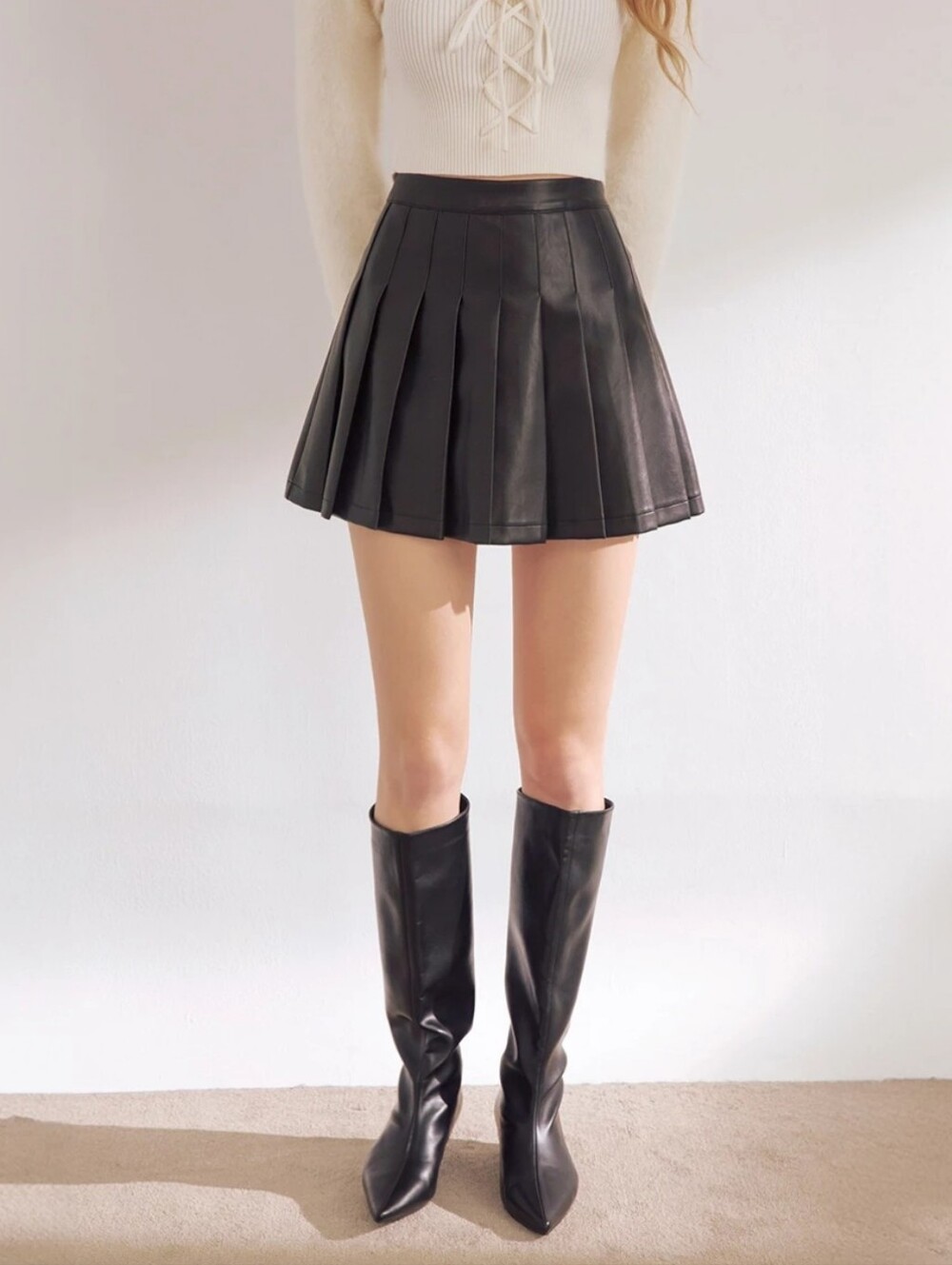 Faux Leather Pleated Women's Skirt - Picture 3 of 10